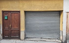 Apartment Honey Free Parking